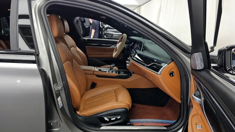 BMW 7-Series