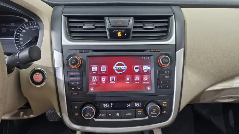 Nissan Altima