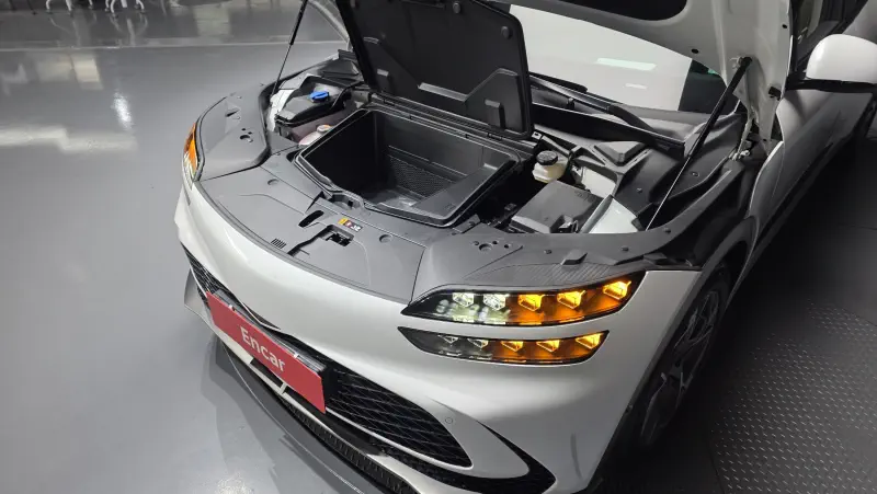 Genesis GV60