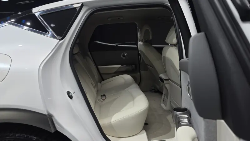 Genesis GV60