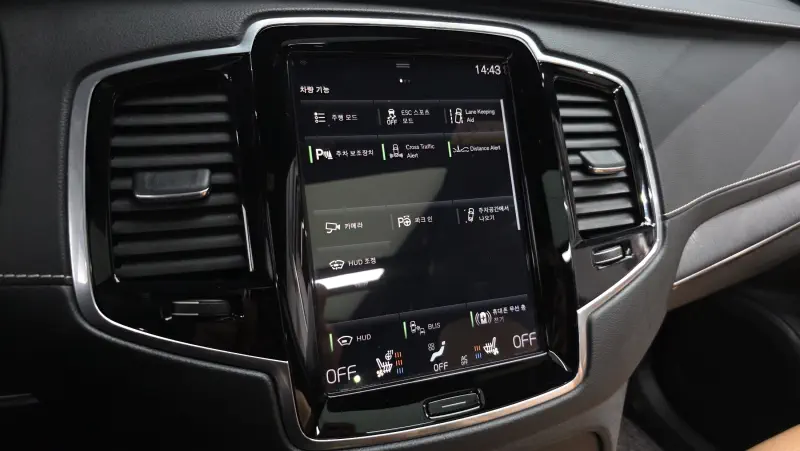 Volvo XC90