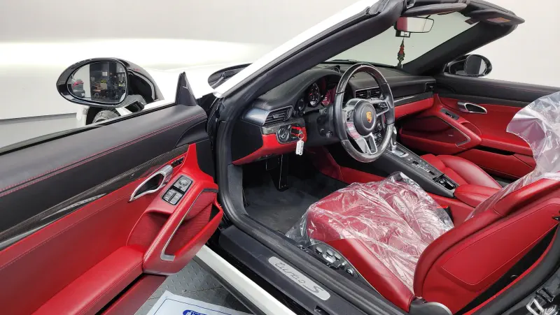 Porsche 911