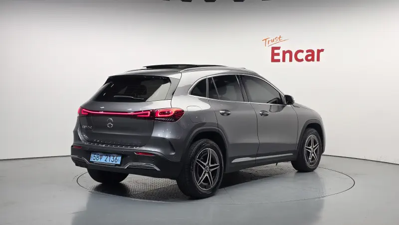 Mercedes-Benz EQA