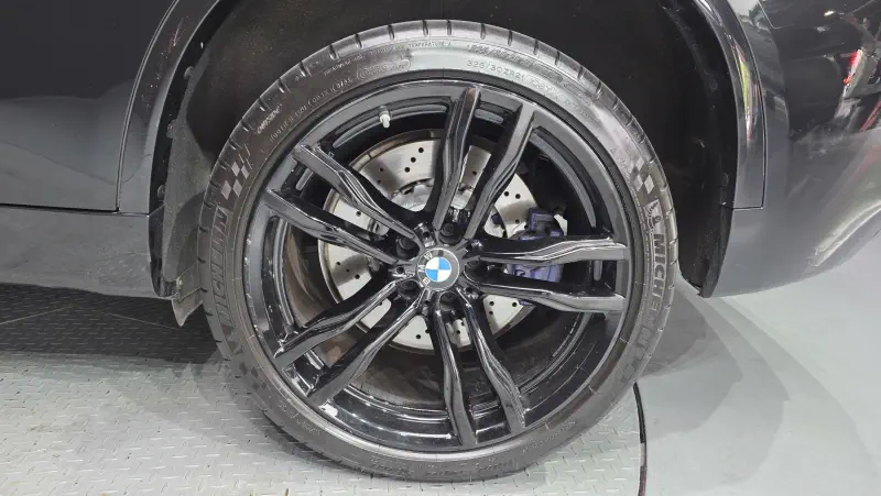 BMW X5M