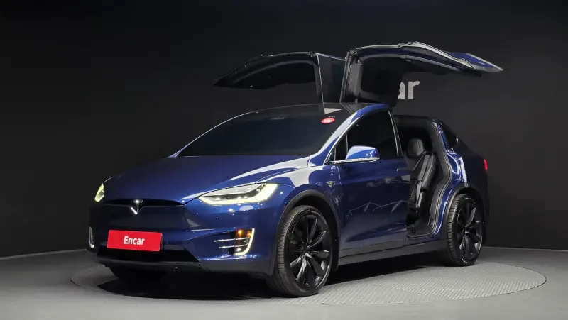 Tesla MODEL X