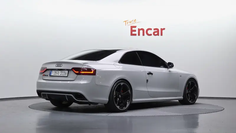 Audi RS5