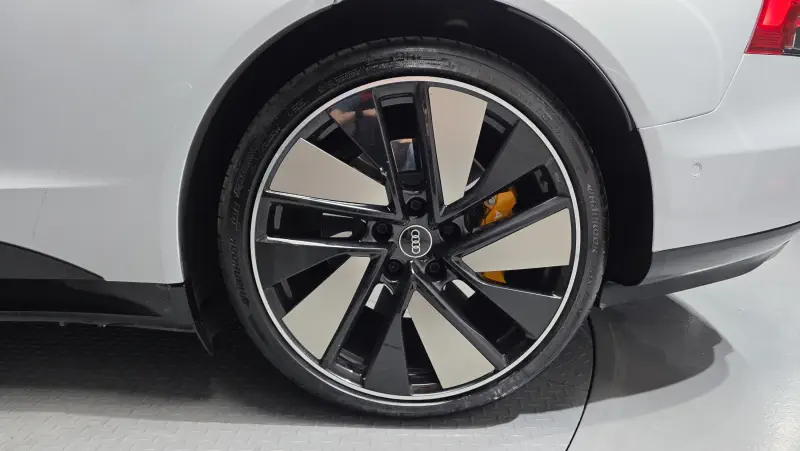 Audi e-tron GT