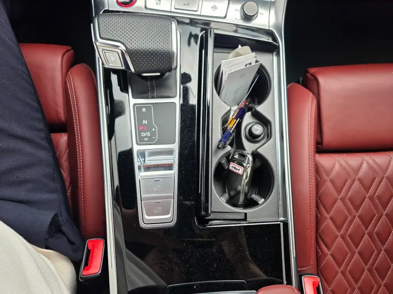 Audi S7