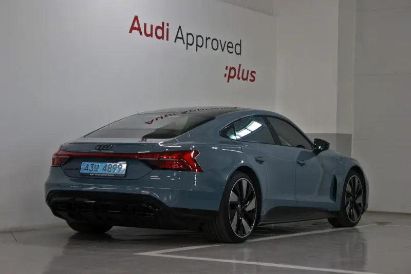 Audi e-tron GT