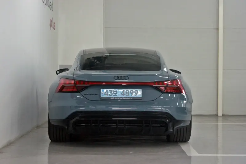 Audi e-tron GT
