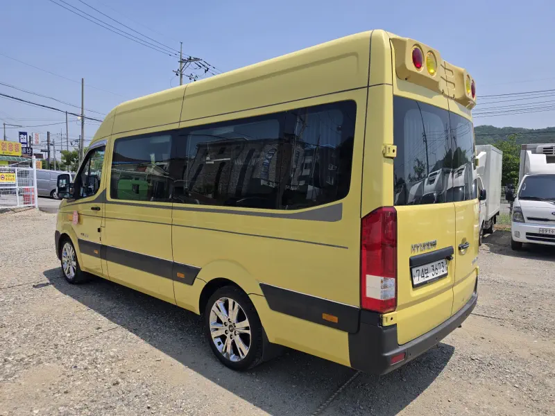 Hyundai H1