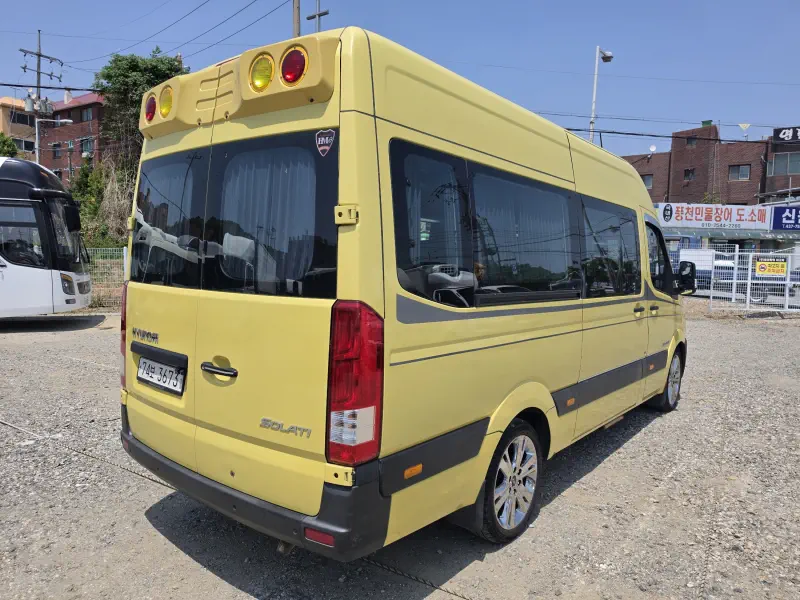 Hyundai H1