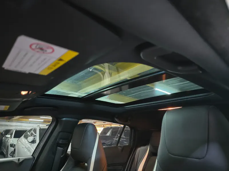 Infiniti Q30