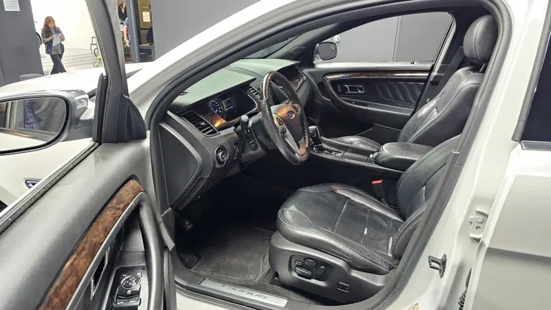 Ford Taurus