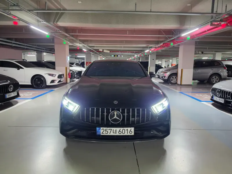 Mercedes-Benz CLS-Class