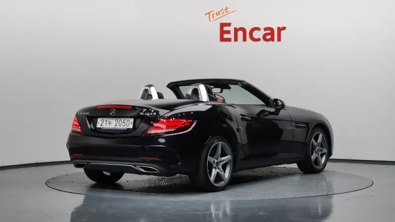 Mercedes-Benz SLC-Class