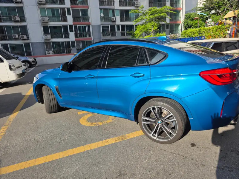 BMW X6M