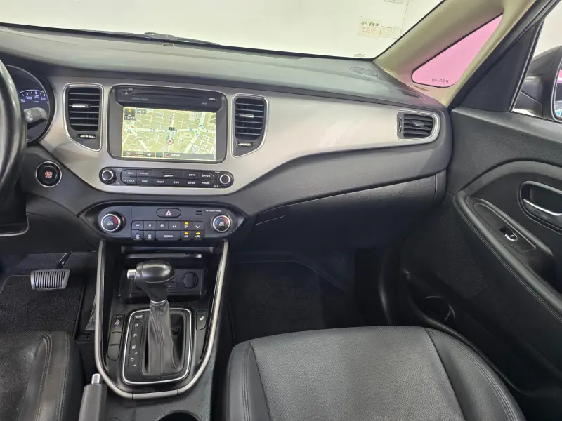 Kia Carens