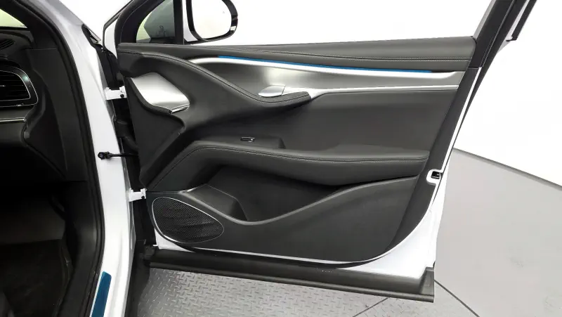 BYD Sealion 7