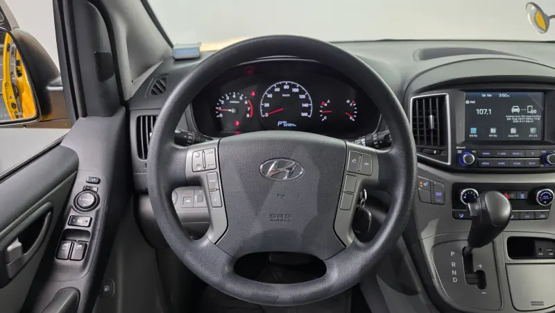 Hyundai Grand Starex