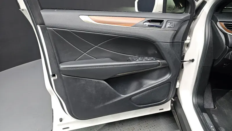Lincoln MKC