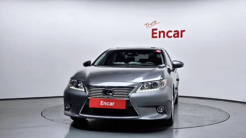 Lexus ES300h