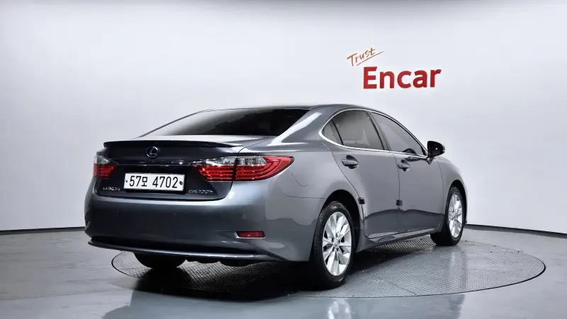 Lexus ES300h