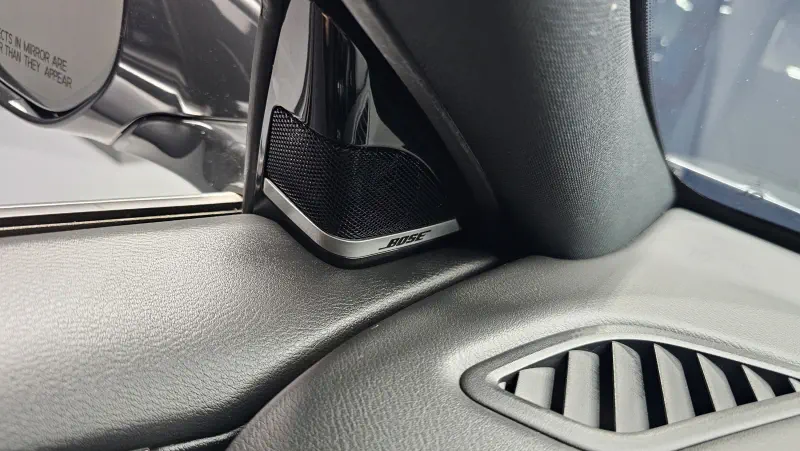 Infiniti Q30
