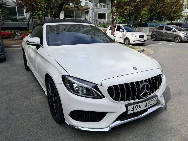 Mercedes-Benz C-Class