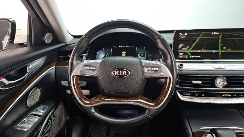 Kia K9