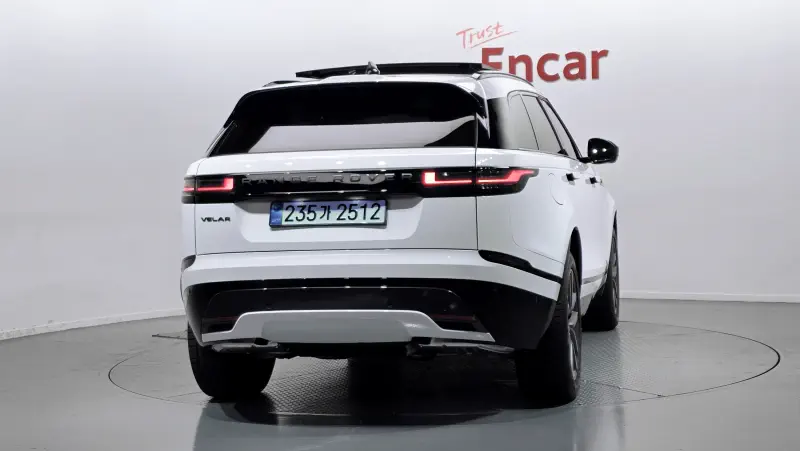 Land Rover Range Rover Velar