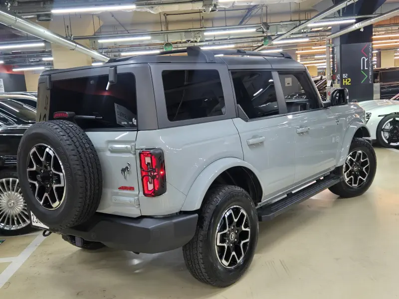 Ford Bronco