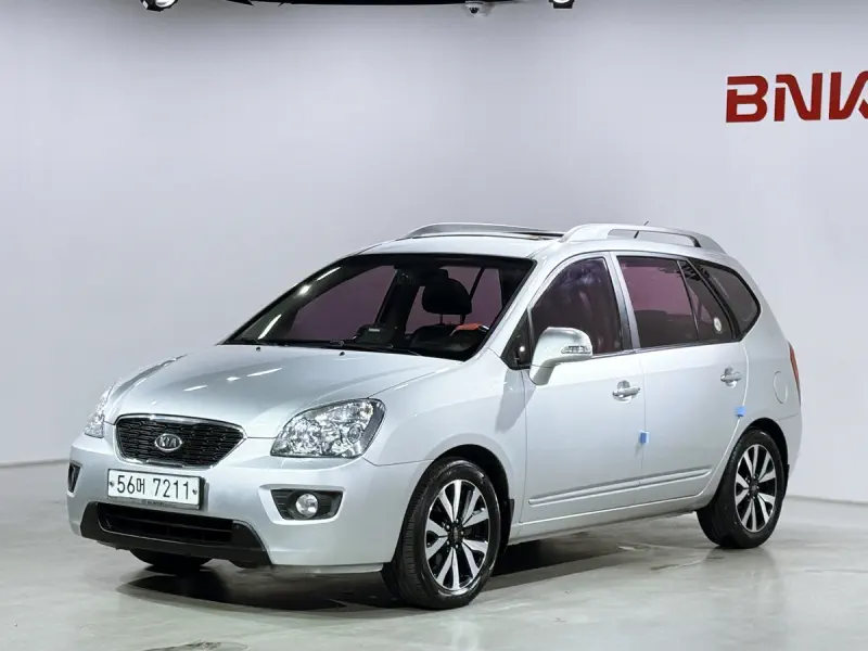 Kia Carens
