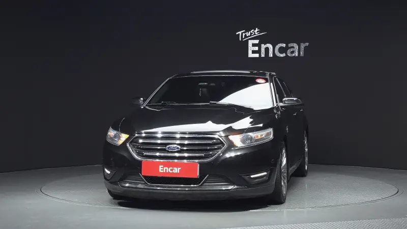 Ford Taurus