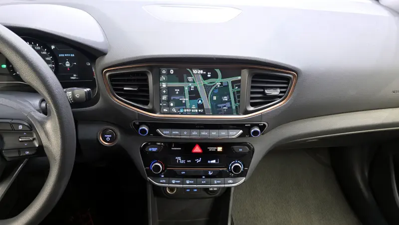 Hyundai Ioniq