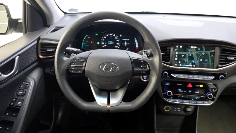 Hyundai Ioniq