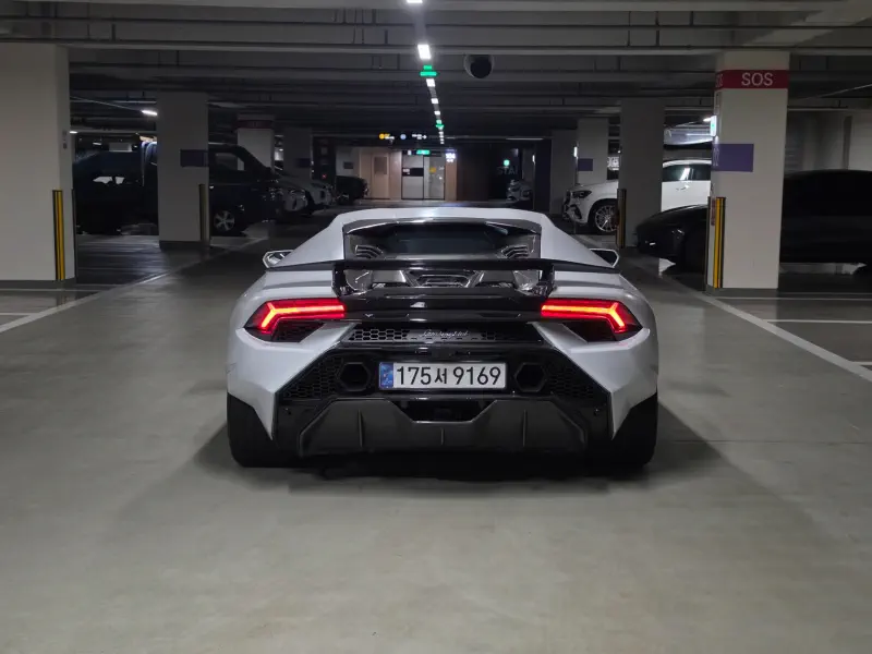Lamborghini Huracan