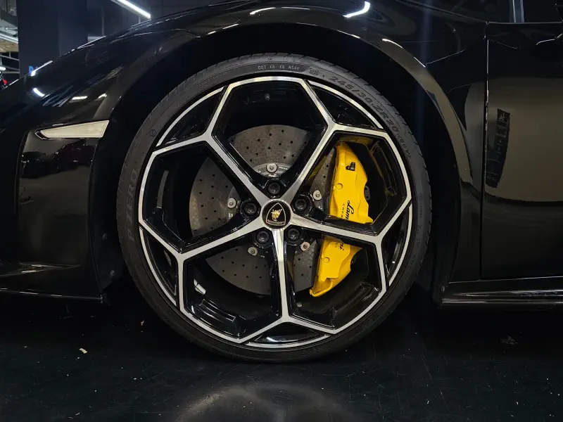Lamborghini Huracan