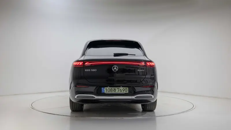 Mercedes-Benz EQS SUV