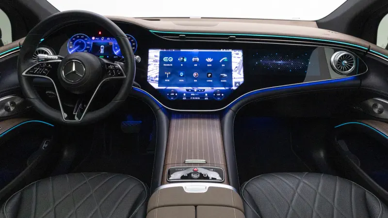 Mercedes-Benz EQS SUV