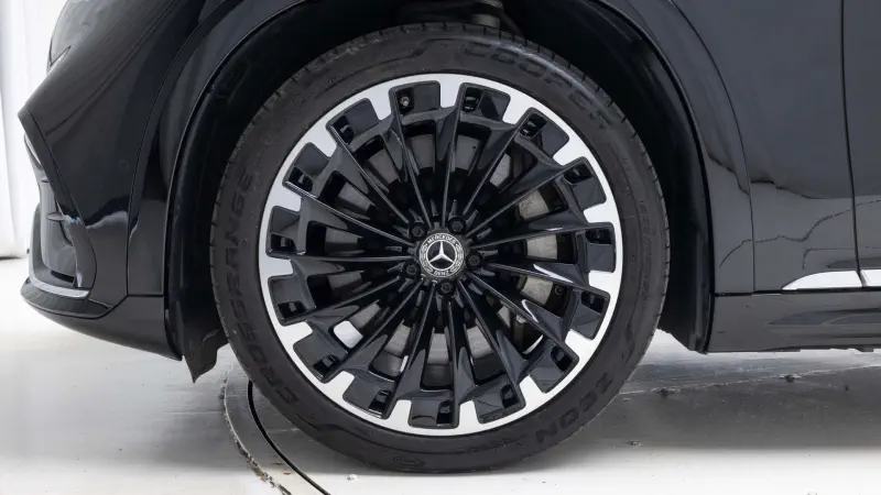 Mercedes-Benz EQS SUV