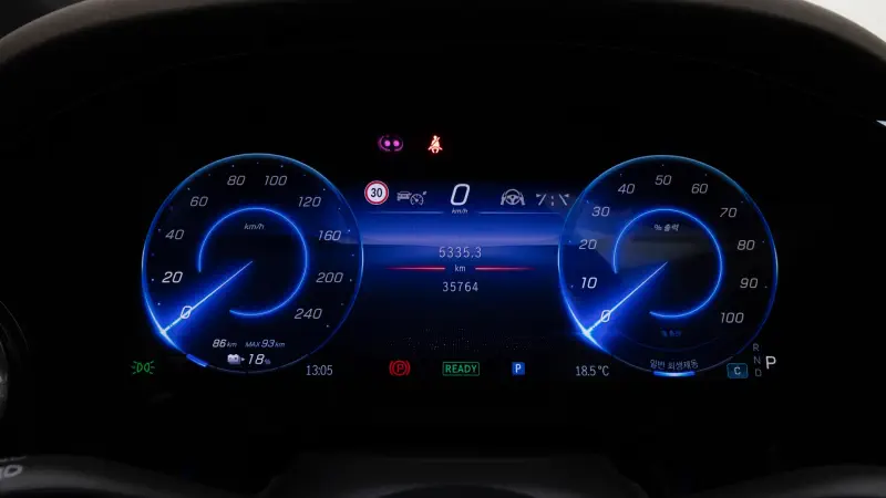 Mercedes-Benz EQS SUV