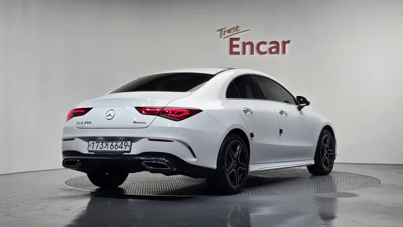 Mercedes-Benz CLA-Class