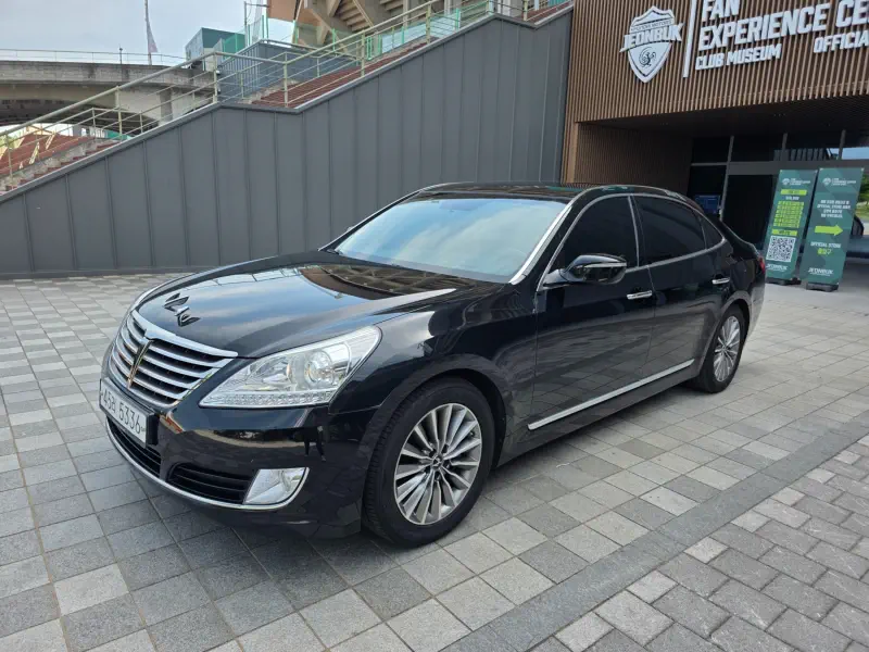 Hyundai Equus