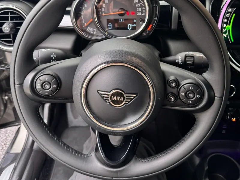 MINI Cabrio