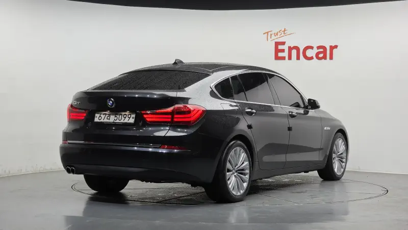 BMW 5-Series Gran Turismo