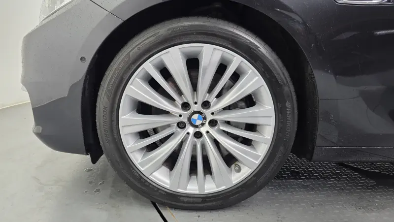 BMW 5-Series Gran Turismo