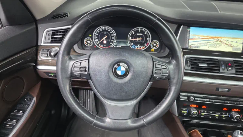 BMW 5-Series Gran Turismo