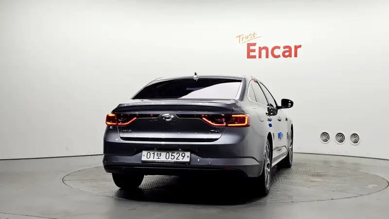 Renault Samsung SM6