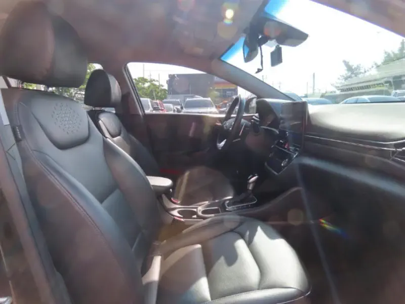 Hyundai Ioniq